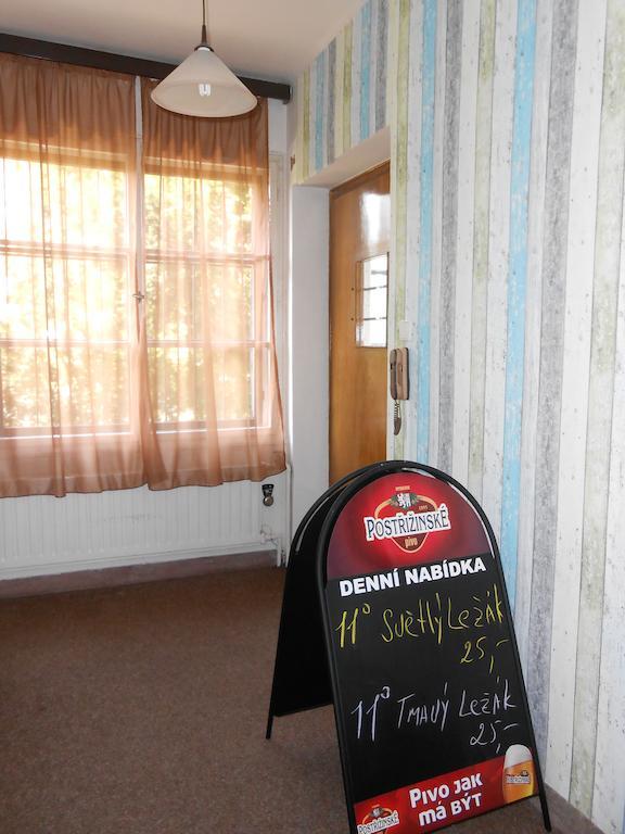 White Rabbit Hall Hotel Poděbrady Екстериор снимка