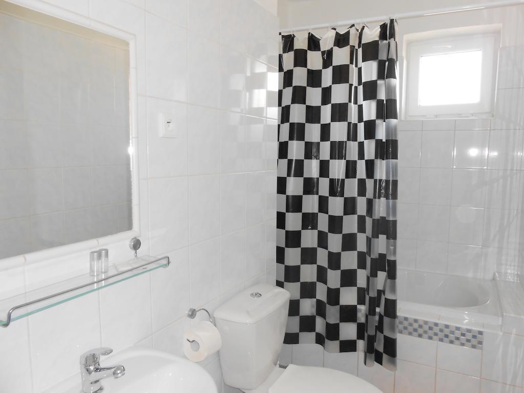 White Rabbit Hall Hotel Poděbrady Стая снимка