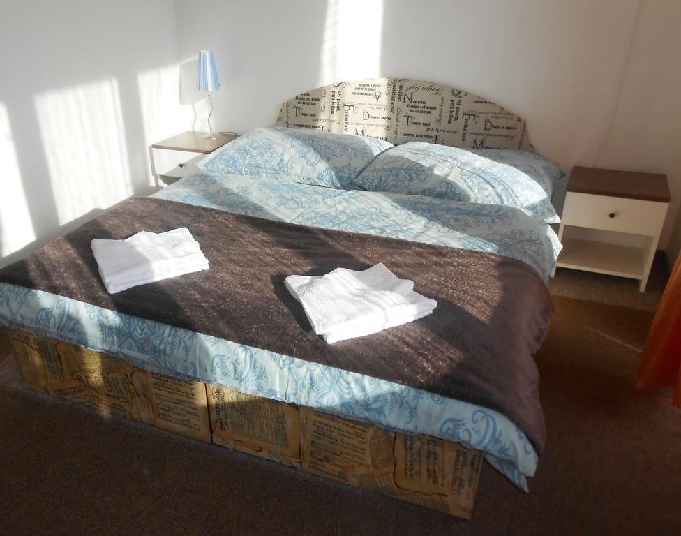 White Rabbit Hall Hotel Poděbrady Стая снимка