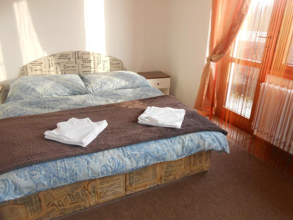 White Rabbit Hall Hotel Poděbrady Стая снимка